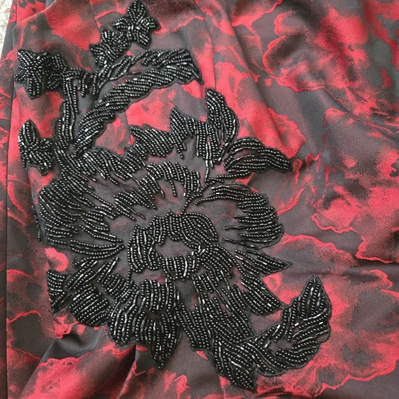 Carmen Marc Valvo Beaded Floral Dress Size 8 - Picture 12 of 13